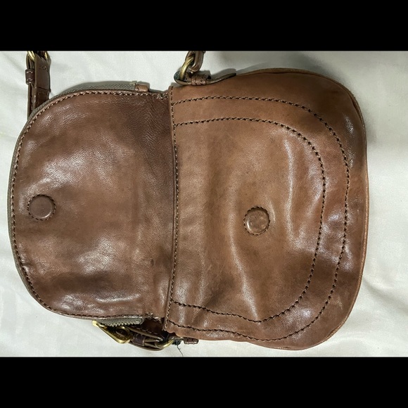 Marc Jacobs Brown Leather Petal to the Metal Crossbody Bag - Picture 9 of 9